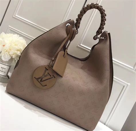 louis vuitton mahina l hobo|Carmel Mahina Leather .